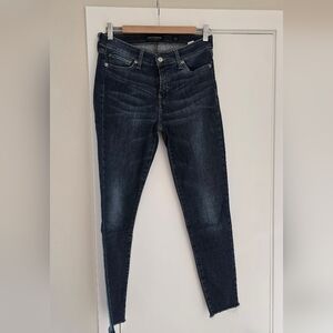 Lucky Brand Mid-rise Crop Jeans size 6/28